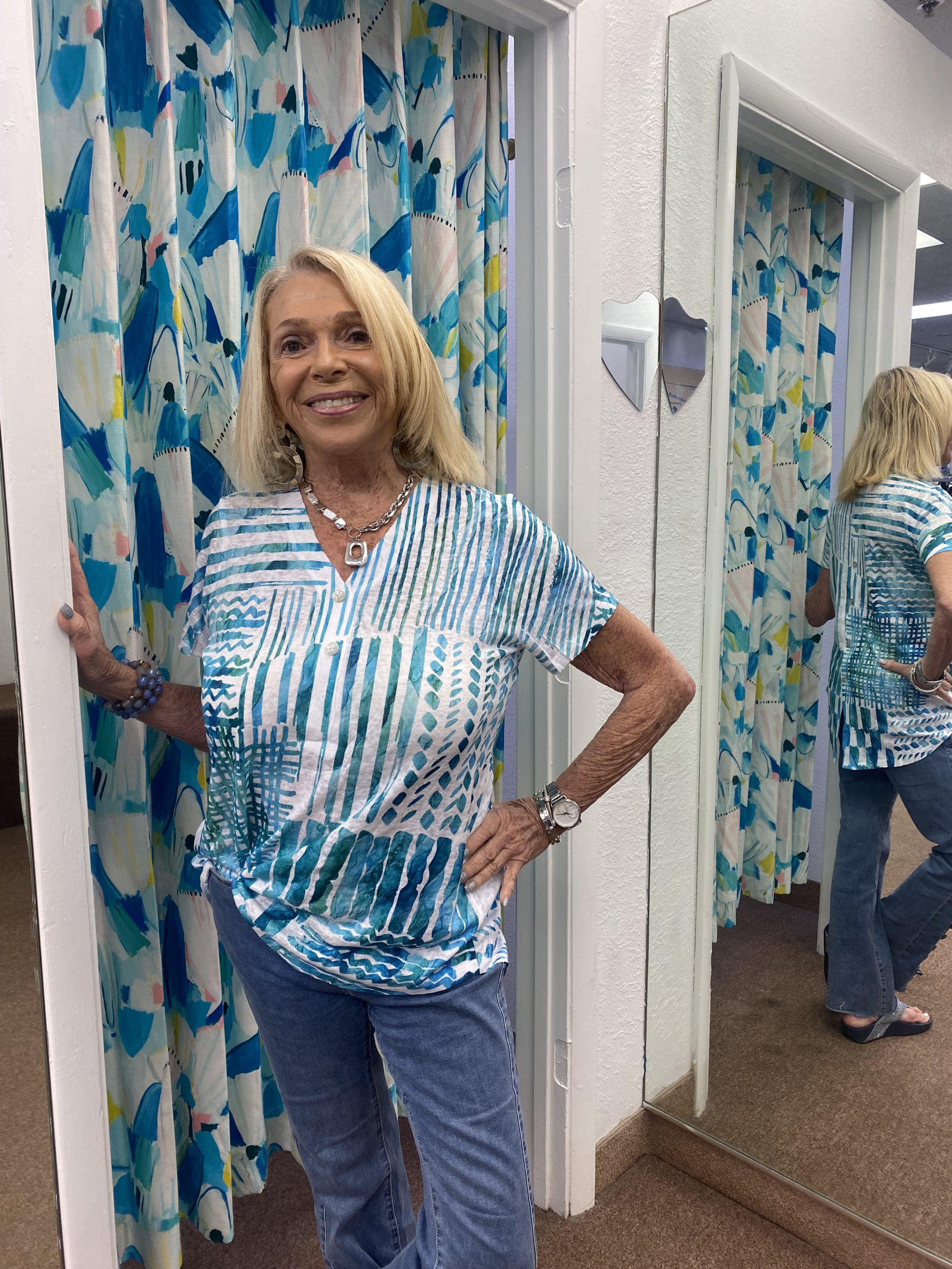 Button Back Top