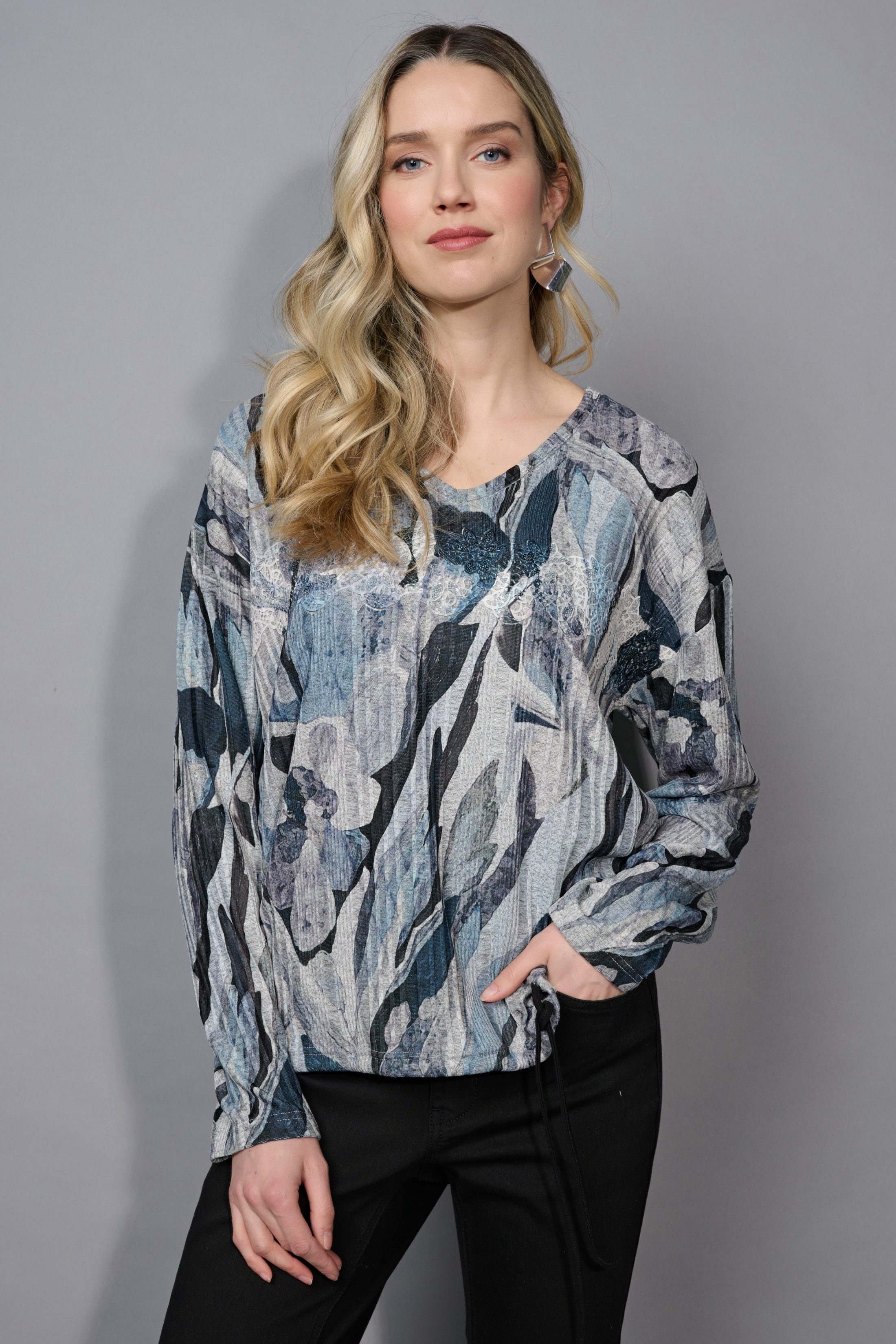 V Neck Drawstring Hem Printed Top