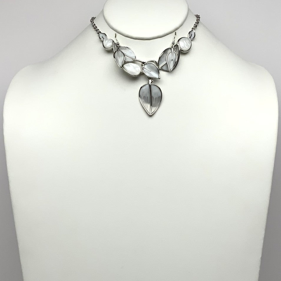 Enamel Leaf Necklace Set