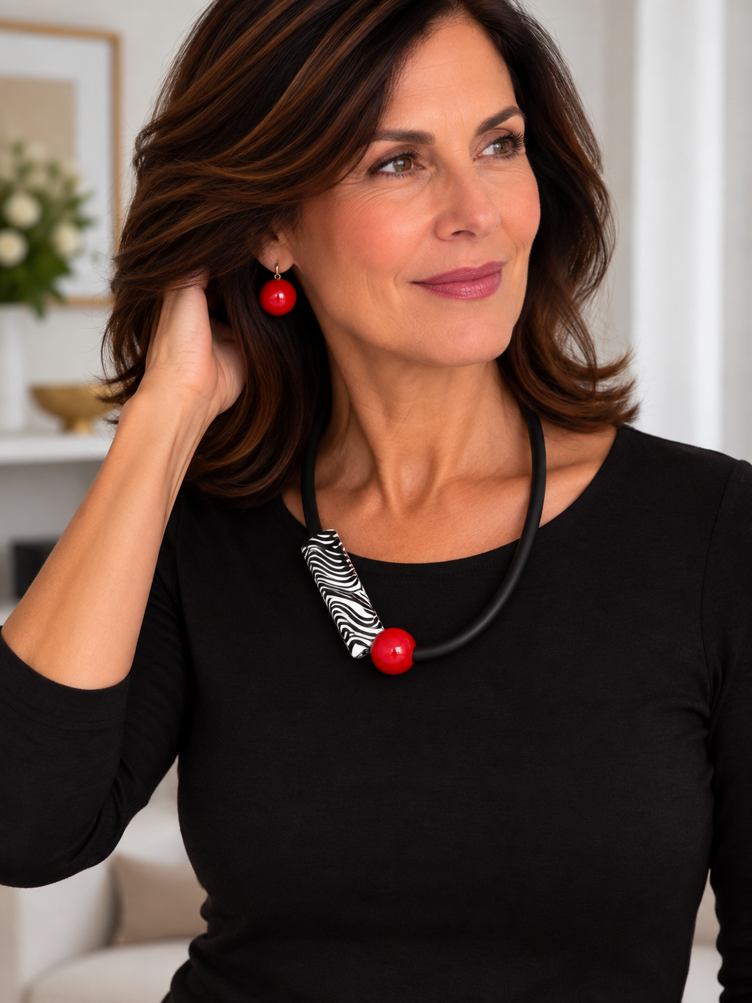 Magnetic Bar and Bead Necklace Set